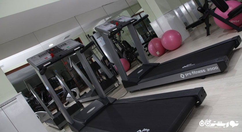 سالن بدنسازی  هتل سی لایف فمیلی ریزورت